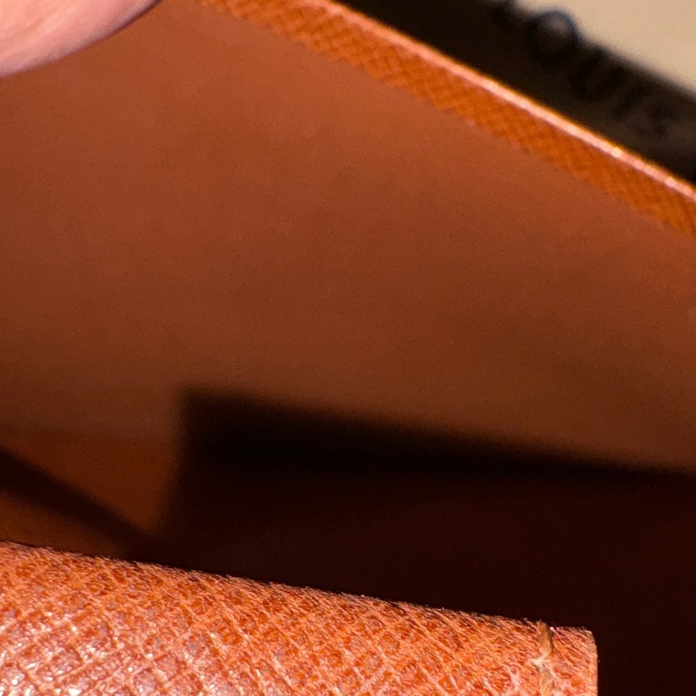 EUC Louis Vuitton Porte Tresor Brown Monogram Wallet - Picture 10 of 12
